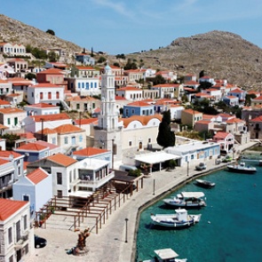 Власти Греции отменят ограничения для вакцинированных россиян