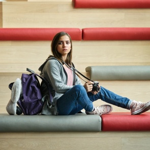 Малышка (2021) - боевик, триллер, драма