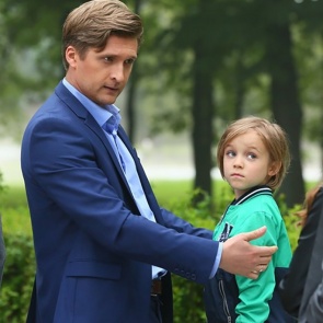 Неделя премьер на «Русском бестселлере». Елена Вожакина в семейной мелодраме «Лабиринты»