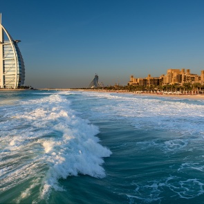 Туристов предостерегли от ввоза определенных вещей в ОАЭ