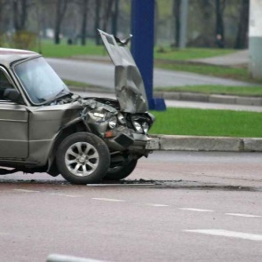 Можно ли взыскать ущерб со своей страховой, если у виновника ДТП нет ОСАГО?