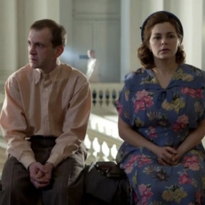 Тимофей Трибунцев и Ирина Пегова в драме «Старое ружьё» — на канале «ПОБЕДА»